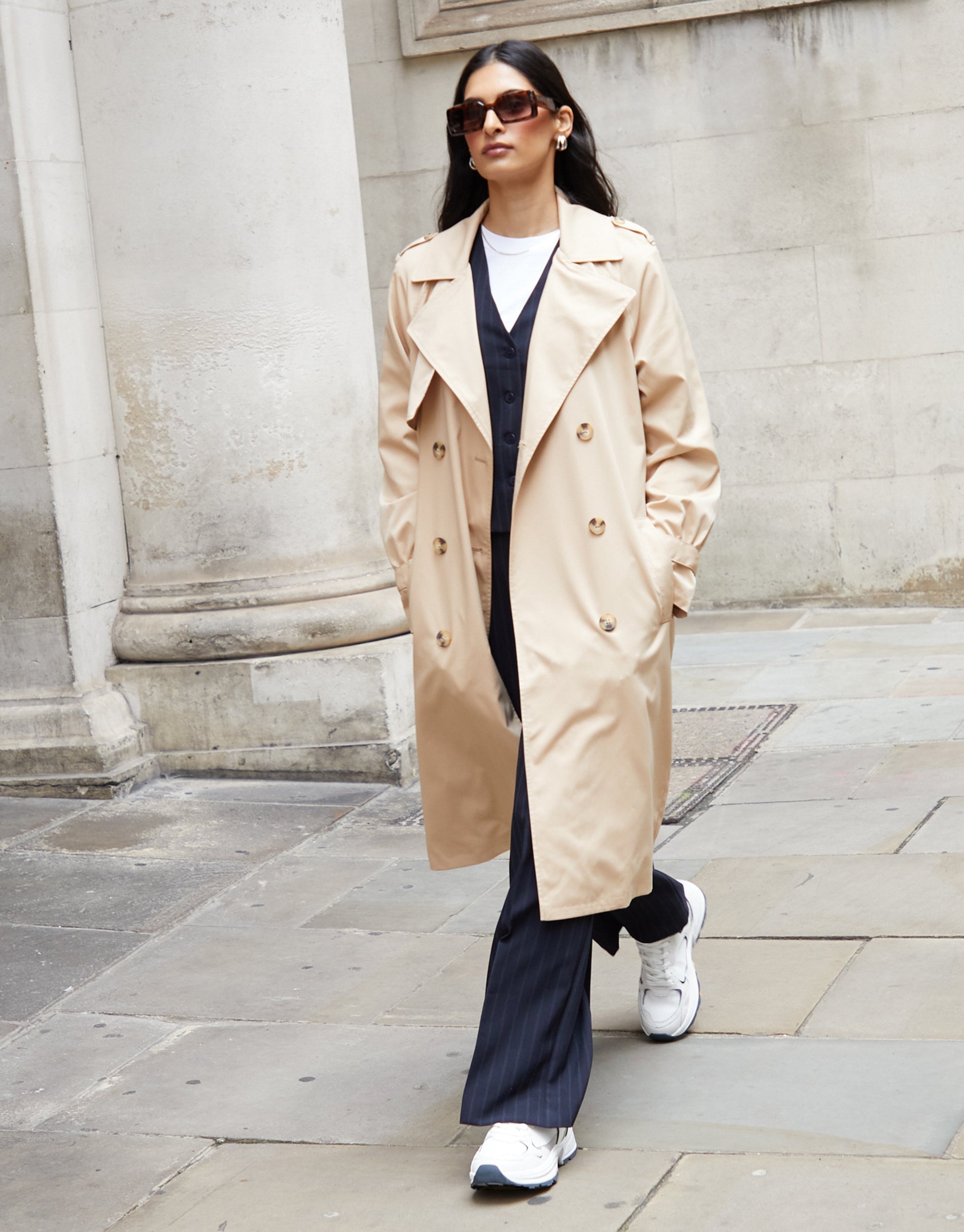 BEIGECOAT1 lushgurl
