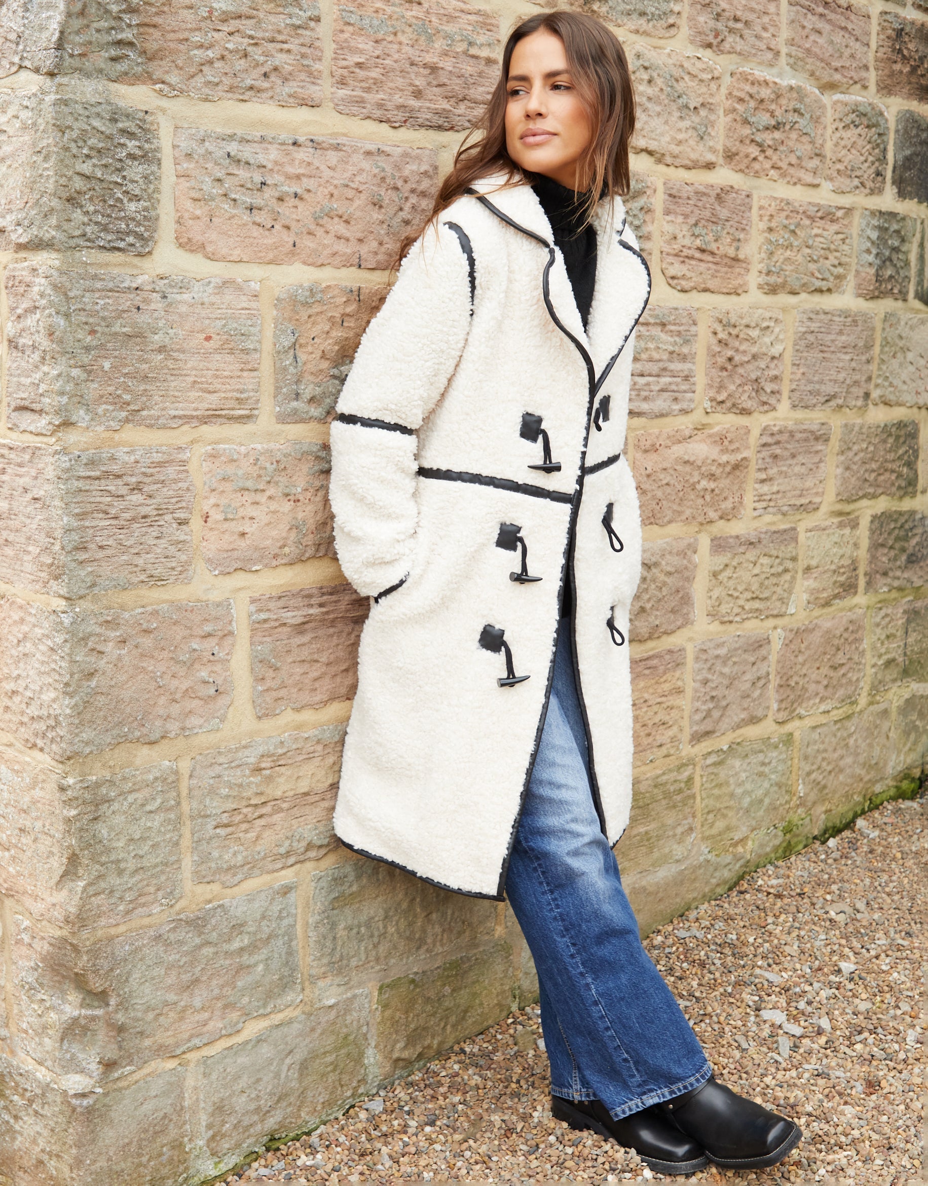 TBLD09796LadiesCloudBorgPUTrimToggleCoat-Ecru_c