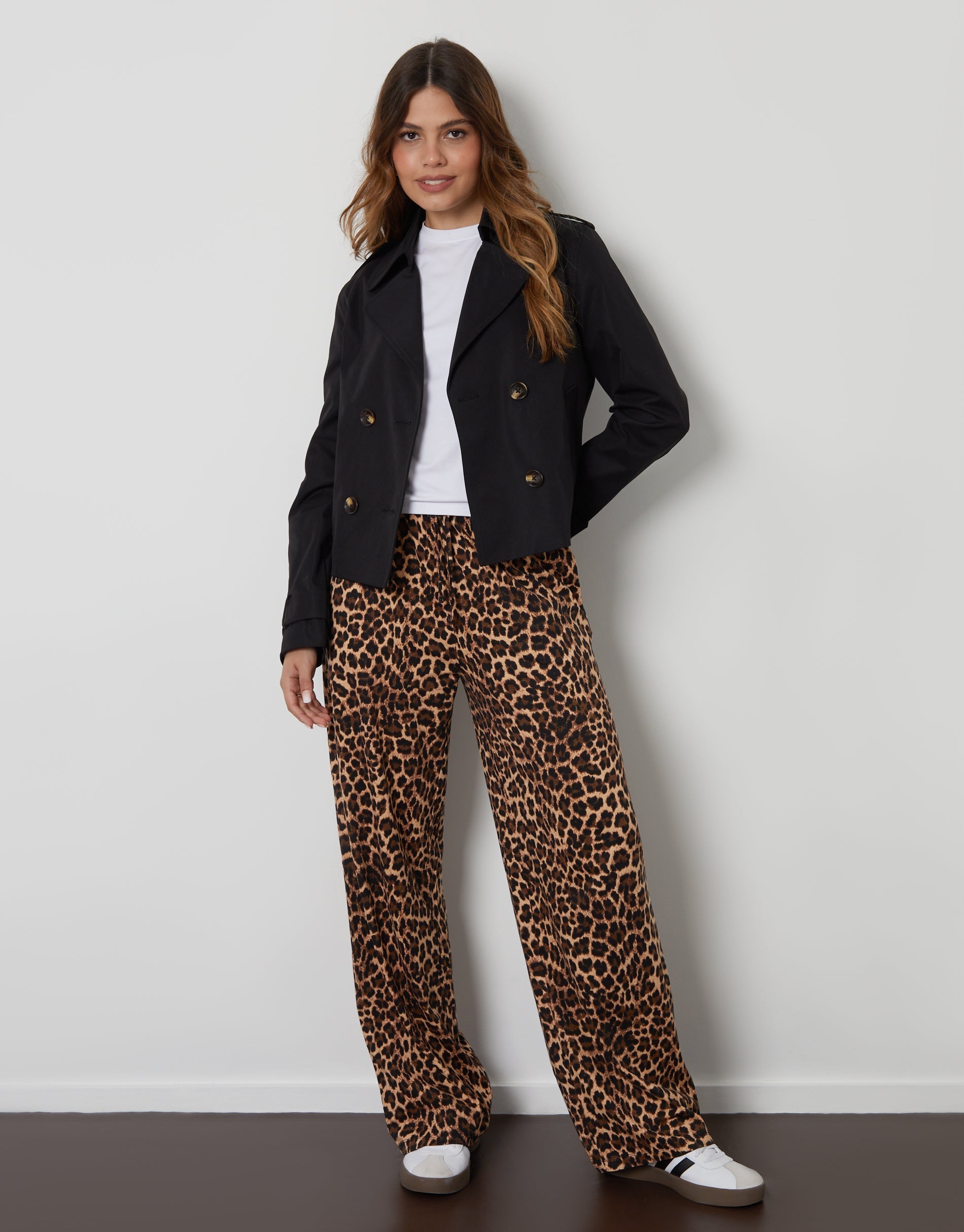TBLD09953ALadiesNikitaCropTrench-Black_D