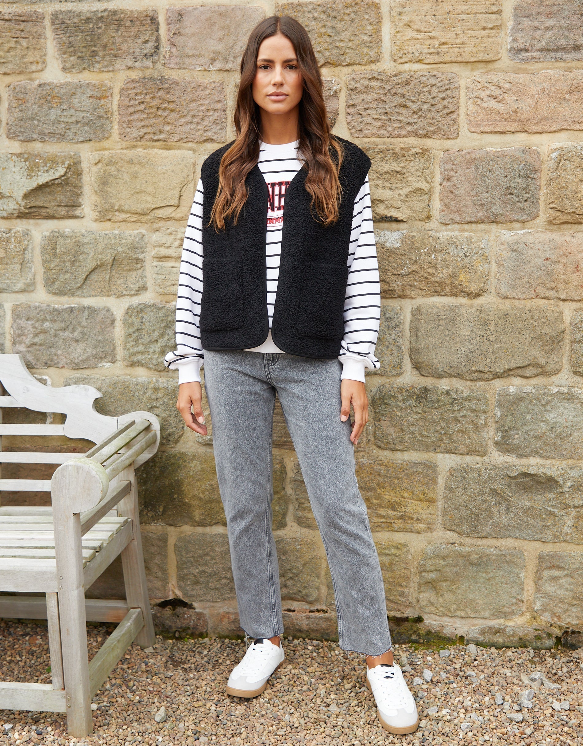 TBLF09575ALadiesItojeReversibleFleeceGilet-Black_a