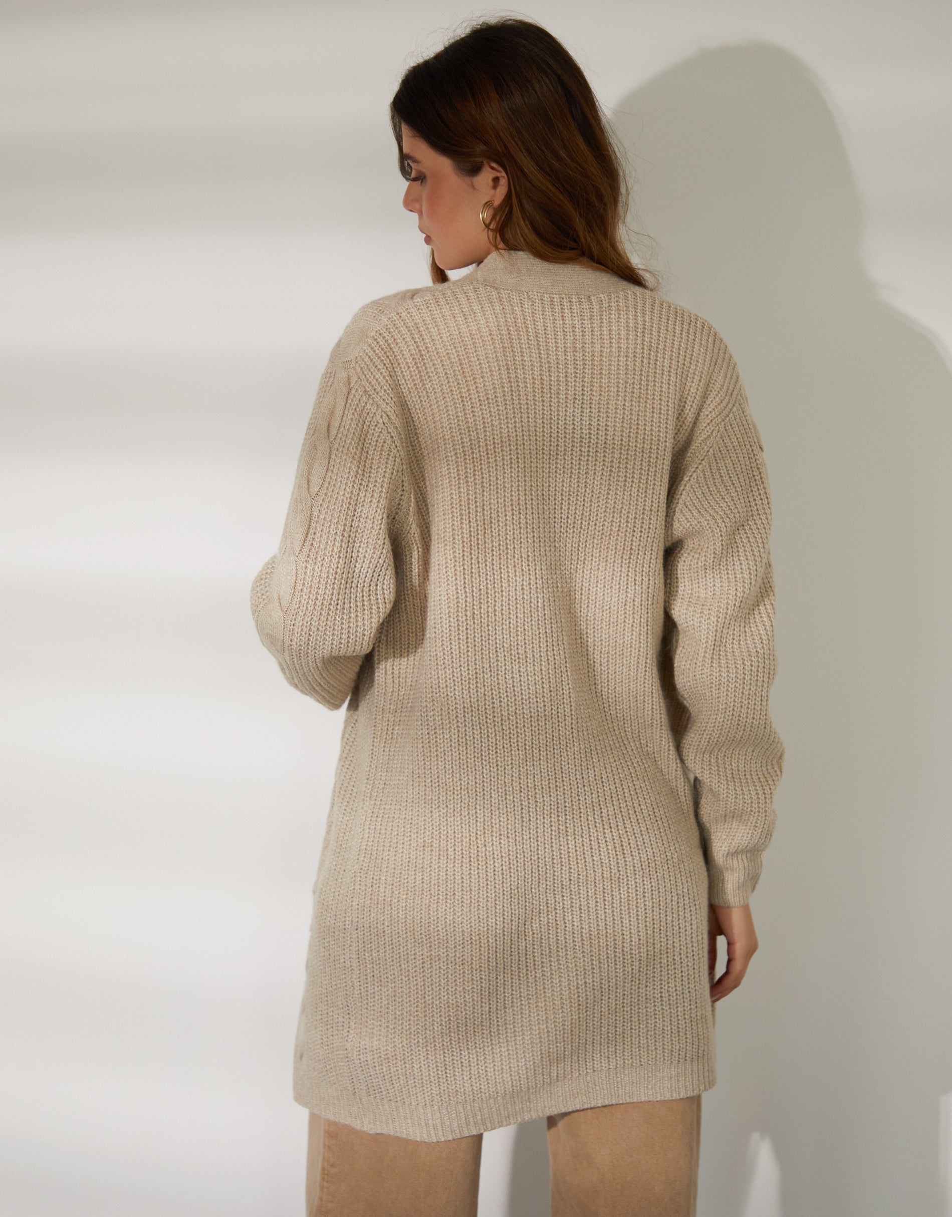 TBLI05033DLadiesRozannaCableDetailCardigan-Oat_b